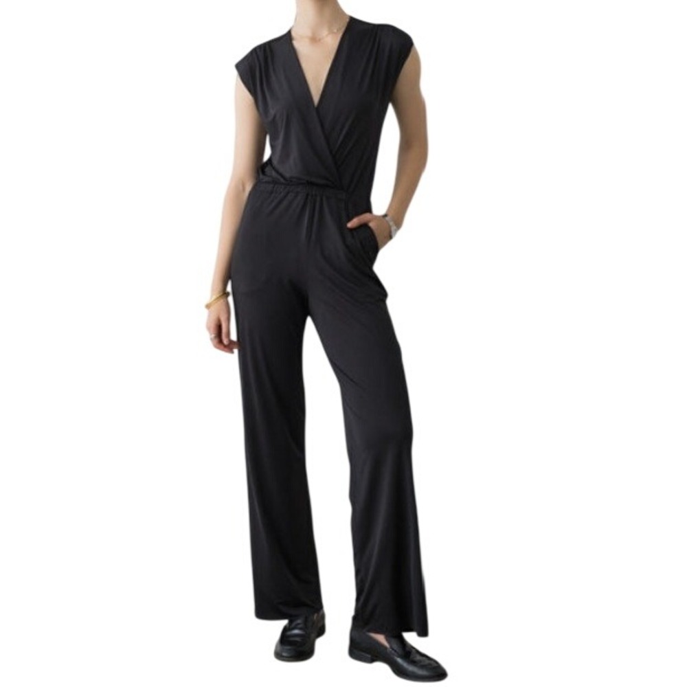 Ripley Rader Womens 2 (Small) Black Classic V Neck Jumpsuit NWT